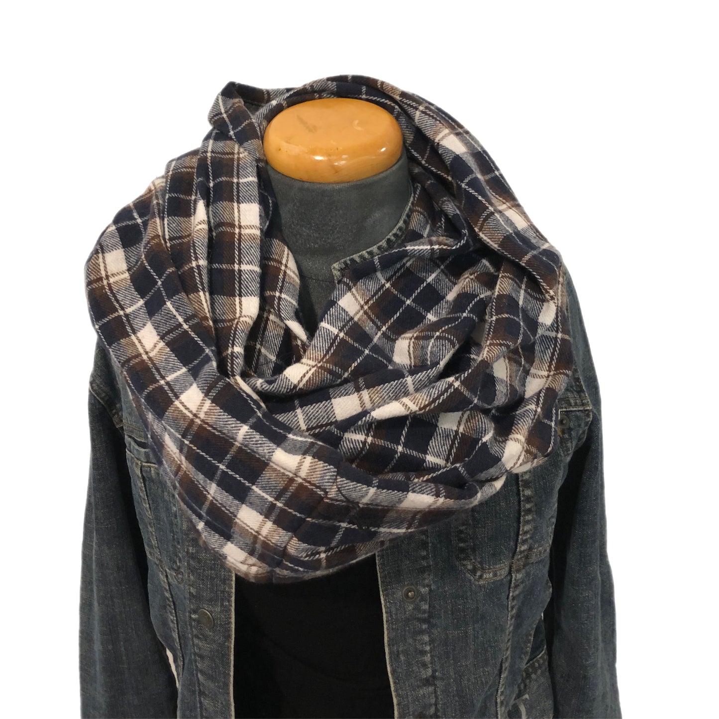 Hidden pocket infinity scarf
