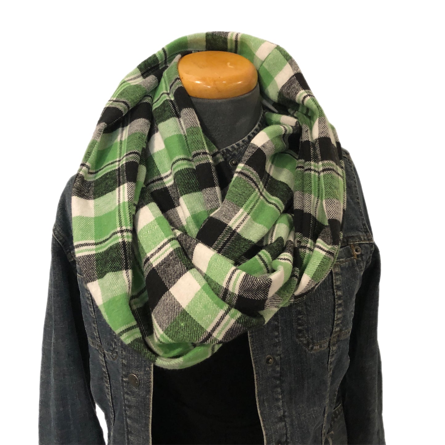 Hidden pocket infinity scarf