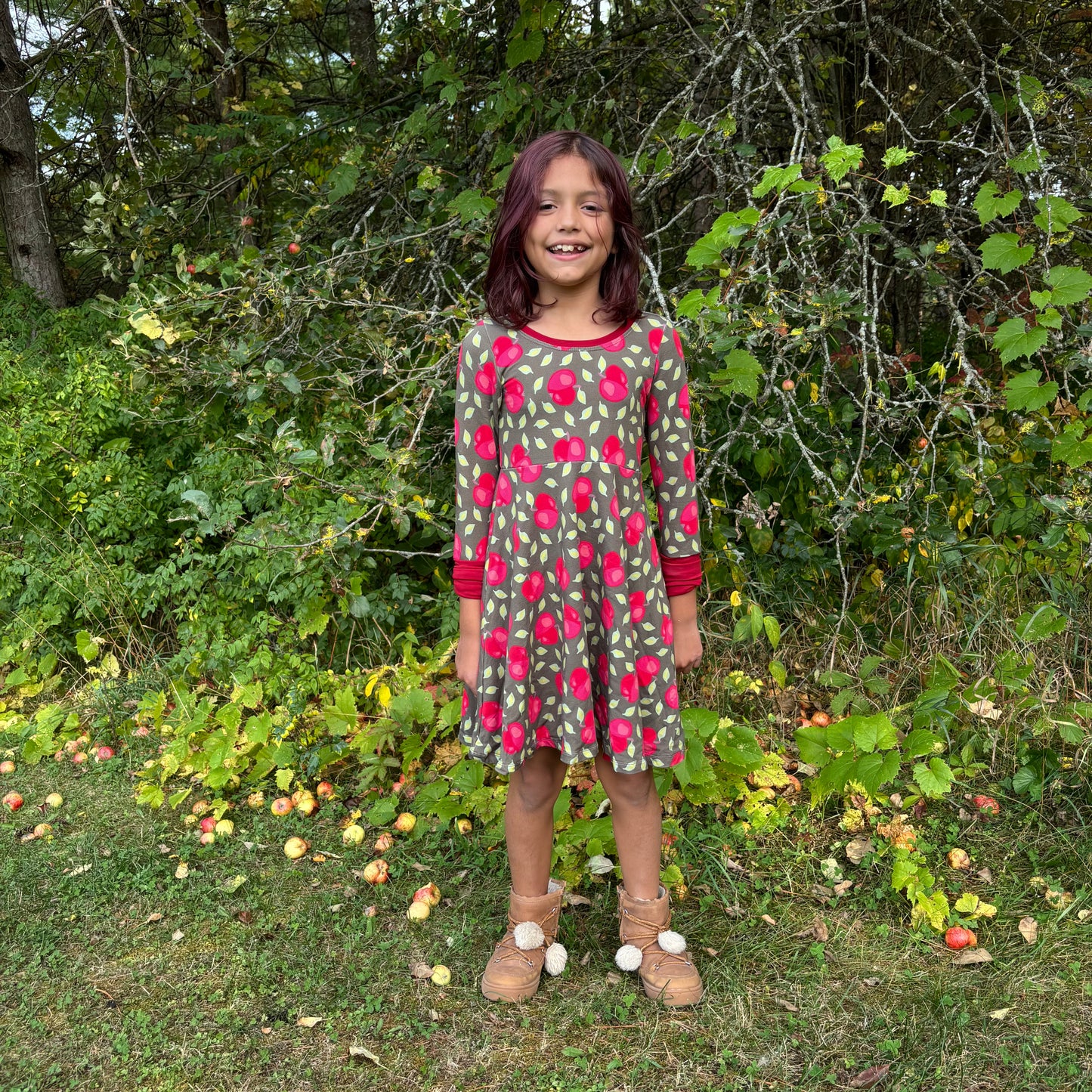 Grow with me dress - Applefest